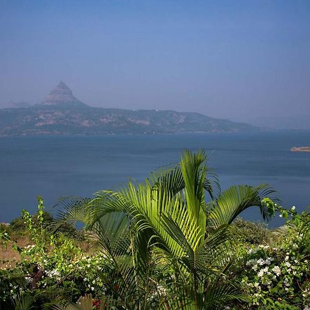 Stayvista'S Princess - A Villa With Infinity Pool & Breathtaking Views Lonavala Exterior photo
