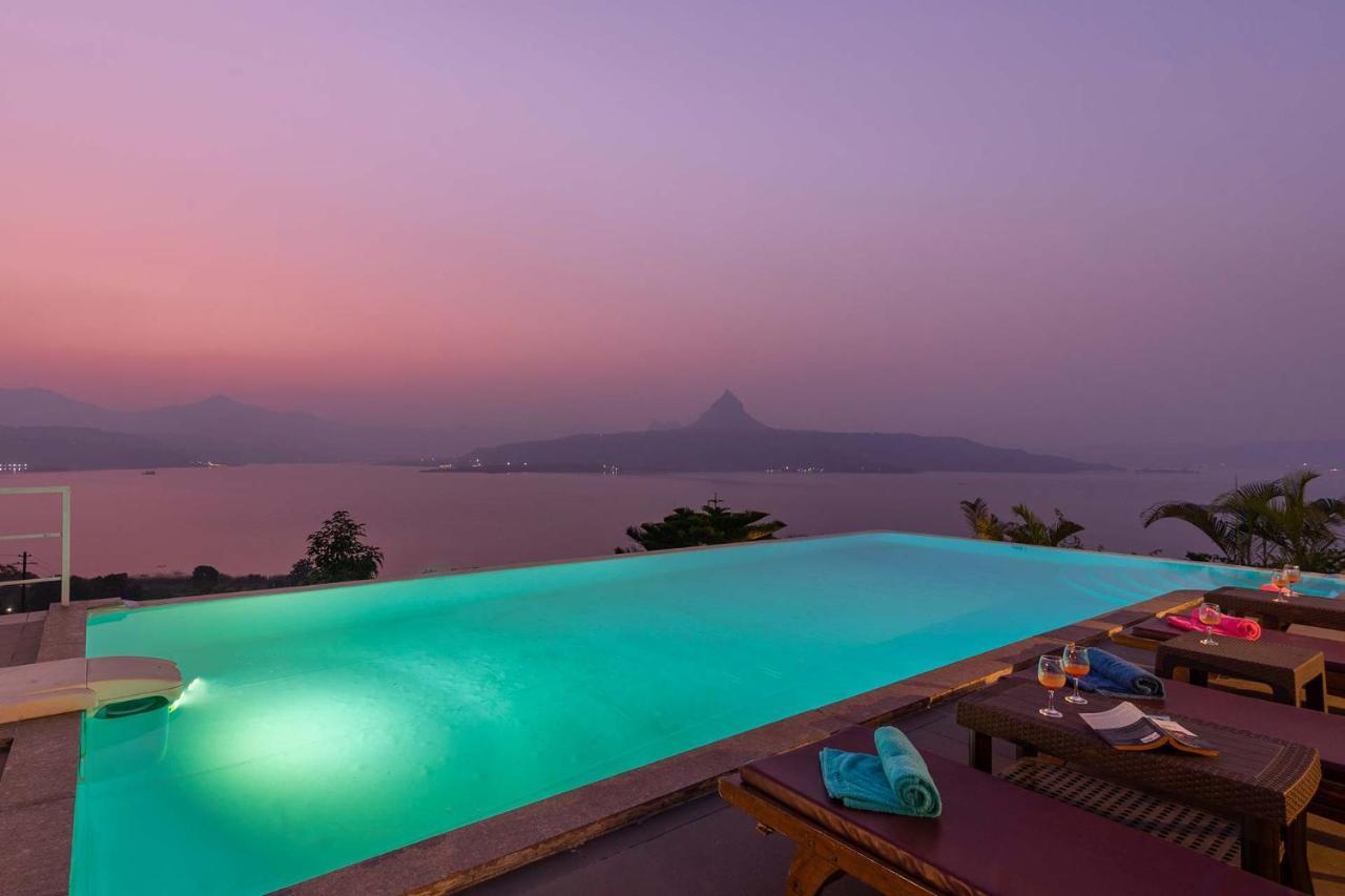 Stayvista'S Princess - A Villa With Infinity Pool & Breathtaking Views Lonavala Exterior photo